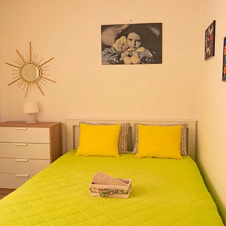 Cozy 1-bedroom 5 Min From The Varna