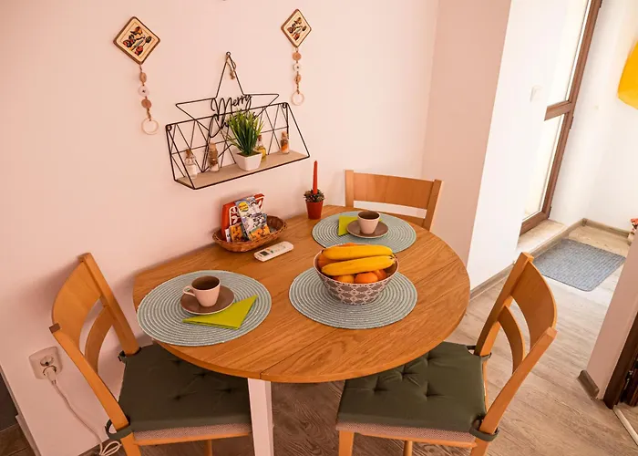 Appartement Cozy 1-bedroom 5 Min From The *
